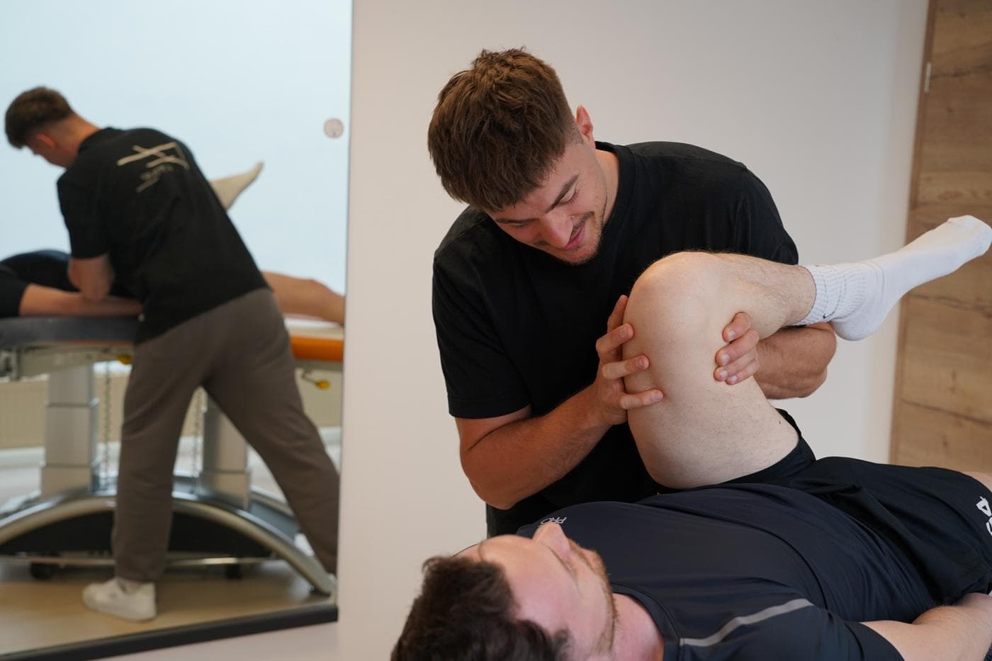 Manuelle Therapie am Knie